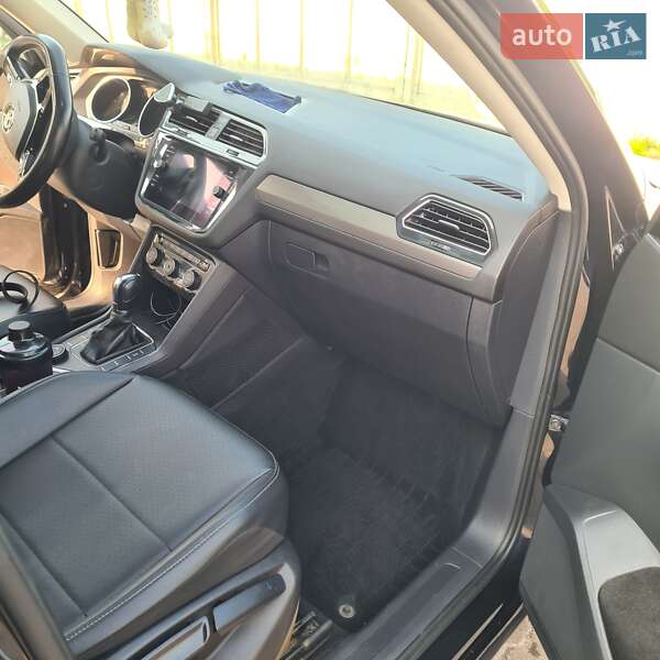 Внедорожник / Кроссовер Volkswagen Tiguan Allspace 2018 в Киеве фото 3 Внедорожник / Кроссовер Volkswagen Tiguan Allspace 2018 в Киеве