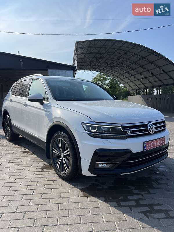 Внедорожник / Кроссовер Volkswagen Tiguan Allspace 2019 в Полтаве