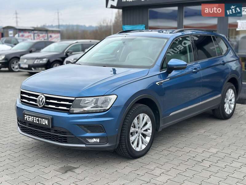 Внедорожник / Кроссовер Volkswagen Tiguan Allspace 2018 в 
