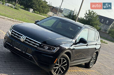 Внедорожник / Кроссовер Volkswagen Tiguan Allspace 2019 в Хмельницком