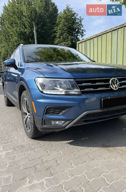 Позашляховик / Кросовер Volkswagen Tiguan Allspace 2017 в Львові