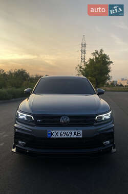 Внедорожник / Кроссовер Volkswagen Tiguan Allspace 2018 в Харькове