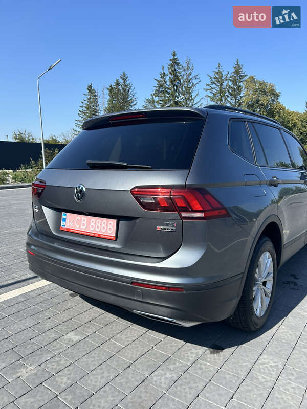 Внедорожник / Кроссовер Volkswagen Tiguan Allspace 2017 в Самборе