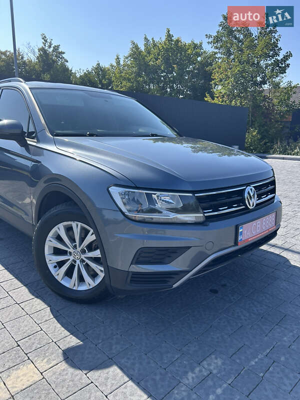 Внедорожник / Кроссовер Volkswagen Tiguan Allspace 2017 в Самборе