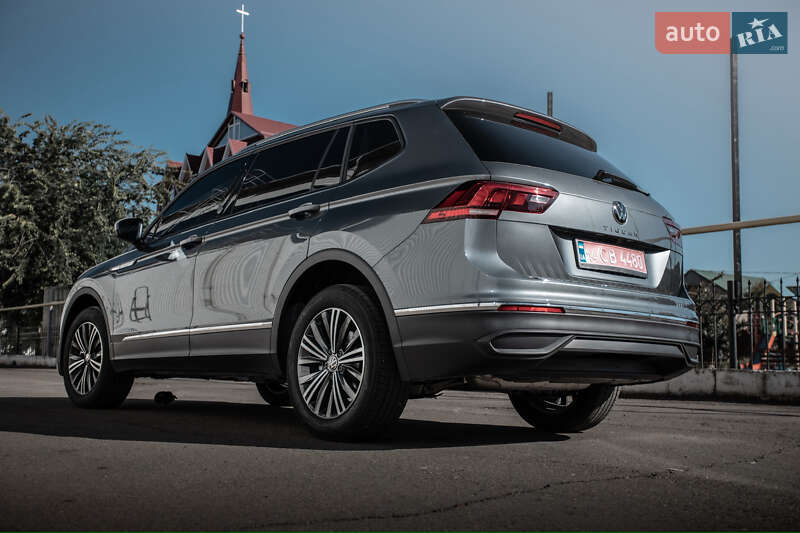 Позашляховик / Кросовер Volkswagen Tiguan Allspace 2024 в Білгороді-Дністровському фото 9 Позашляховик / Кросовер Volkswagen Tiguan Allspace 2024 в Білгороді-Дністровському