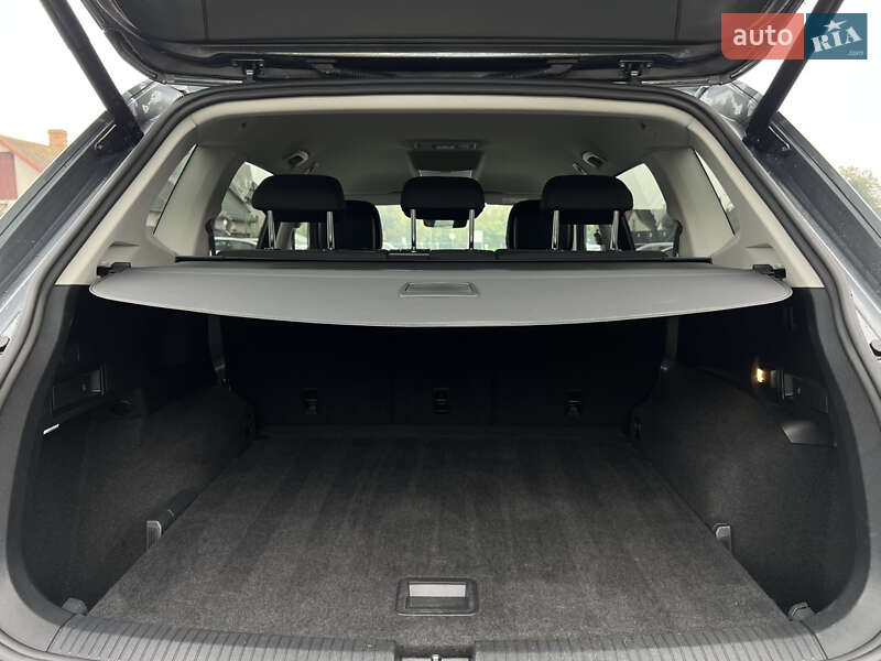 Внедорожник / Кроссовер Volkswagen Tiguan Allspace 2022 в Луцке фото 38 Внедорожник / Кроссовер Volkswagen Tiguan Allspace 2022 в Луцке