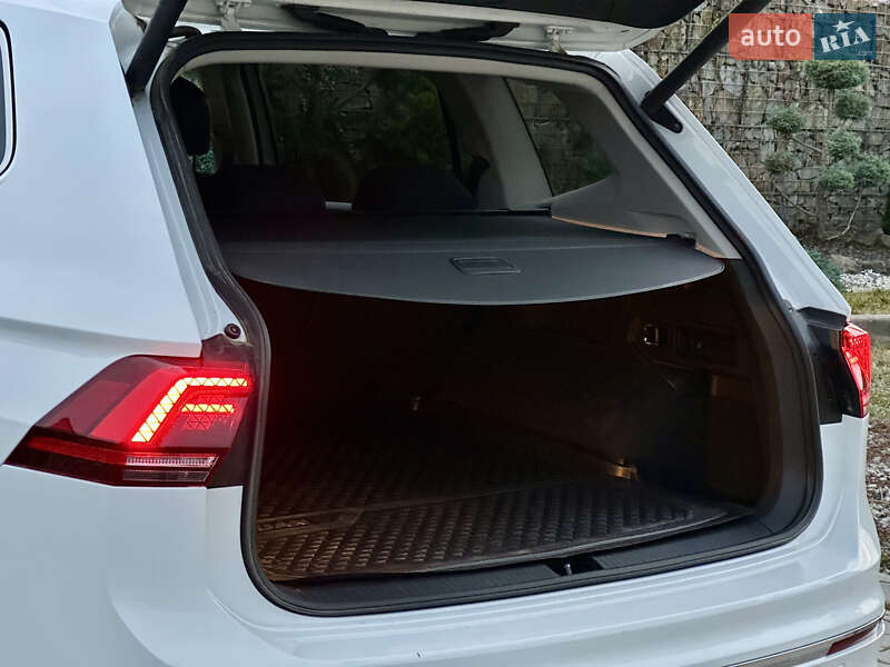 Позашляховик / Кросовер Volkswagen Tiguan Allspace 2020 в Стрию фото 100 Позашляховик / Кросовер Volkswagen Tiguan Allspace 2020 в Стрию