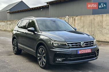 Внедорожник / Кроссовер Volkswagen Tiguan Allspace 2020 в 