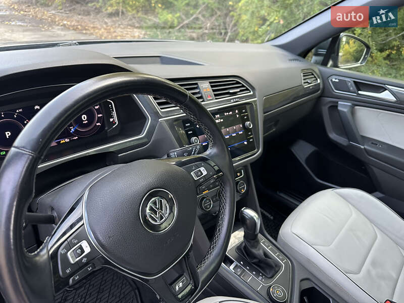 Внедорожник / Кроссовер Volkswagen Tiguan Allspace 2020 в Киеве фото 19 Внедорожник / Кроссовер Volkswagen Tiguan Allspace 2020 в Киеве