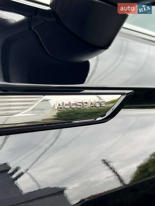 Внедорожник / Кроссовер Volkswagen Tiguan Allspace 2022 в Житомире