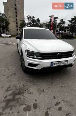 Внедорожник / Кроссовер Volkswagen Tiguan Allspace 2019 в Тернополе
