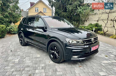 Позашляховик / Кросовер Volkswagen Tiguan Allspace 2020 в Житомирі