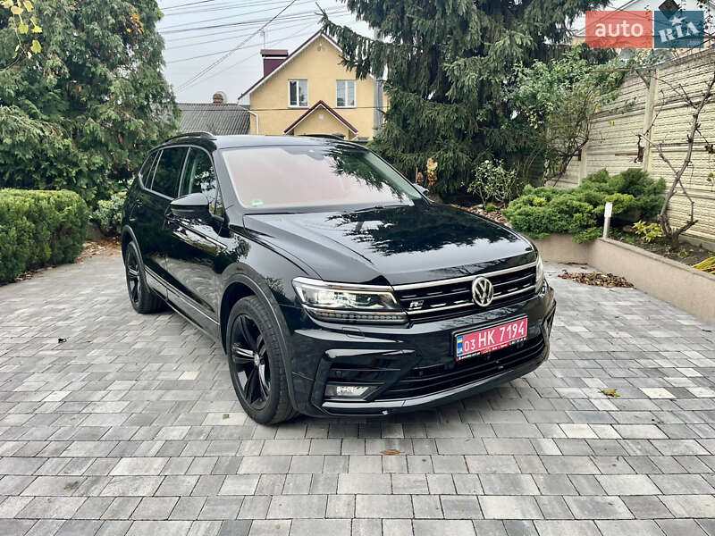 Позашляховик / Кросовер Volkswagen Tiguan Allspace 2020 в Житомирі