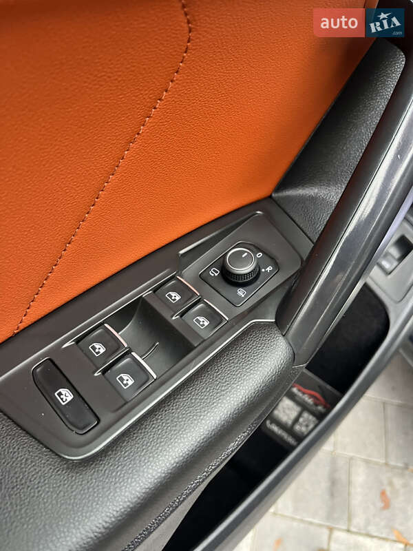 Позашляховик / Кросовер Volkswagen Tiguan Allspace 2020 в Житомирі