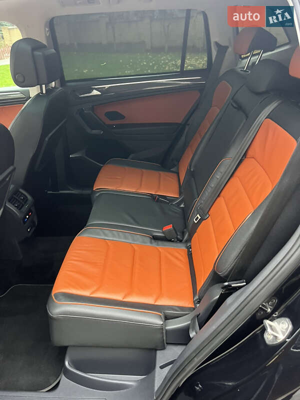 Позашляховик / Кросовер Volkswagen Tiguan Allspace 2020 в Житомирі