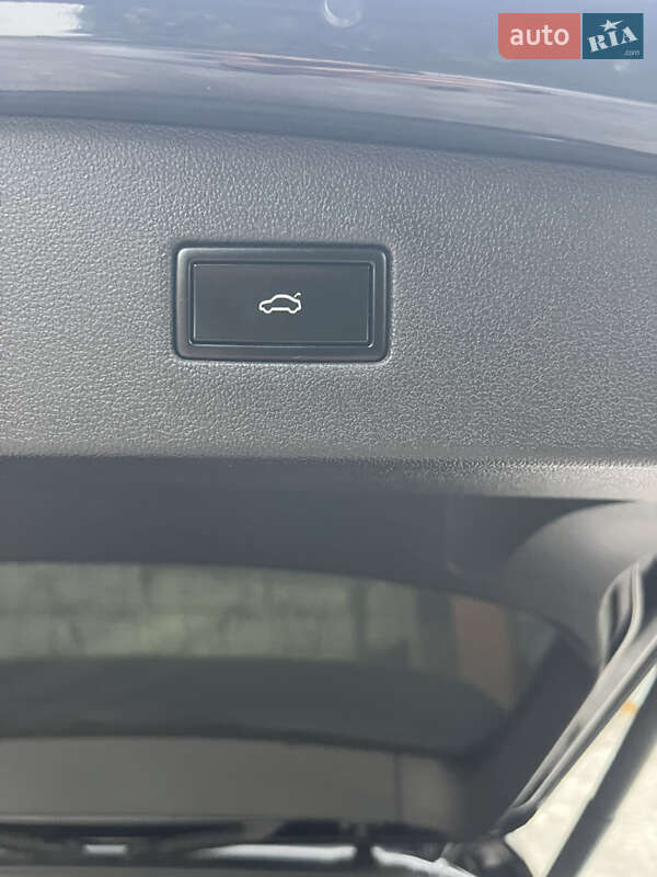 Позашляховик / Кросовер Volkswagen Tiguan Allspace 2020 в Житомирі