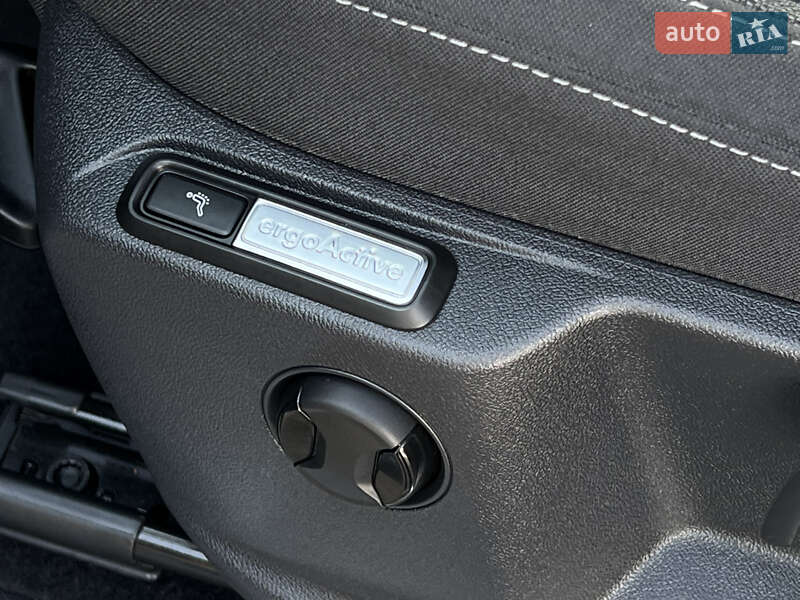 Позашляховик / Кросовер Volkswagen Tiguan Allspace 2022 в Луцьку