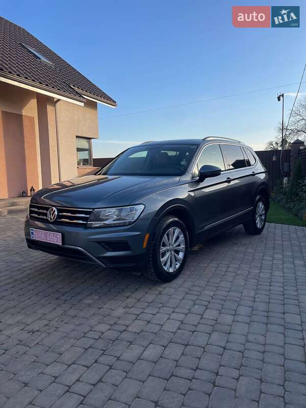 Внедорожник / Кроссовер Volkswagen Tiguan Allspace 2018 в Луцке фото 4 Внедорожник / Кроссовер Volkswagen Tiguan Allspace 2018 в Луцке