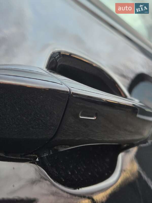 Внедорожник / Кроссовер Volkswagen Tiguan Allspace 2020 в Луцке