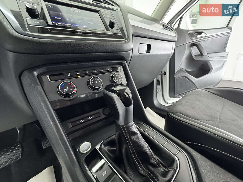 Внедорожник / Кроссовер Volkswagen Tiguan Allspace 2022 в Трускавце