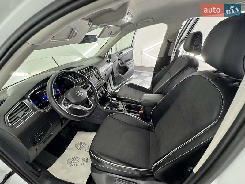 Внедорожник / Кроссовер Volkswagen Tiguan Allspace 2022 в Трускавце