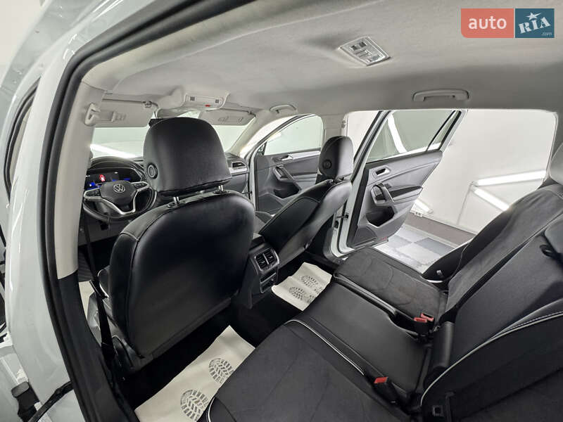 Внедорожник / Кроссовер Volkswagen Tiguan Allspace 2022 в Трускавце