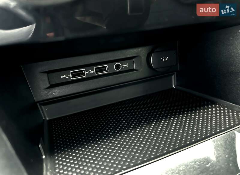 Внедорожник / Кроссовер Volkswagen Tiguan Allspace 2020 в Черновцах