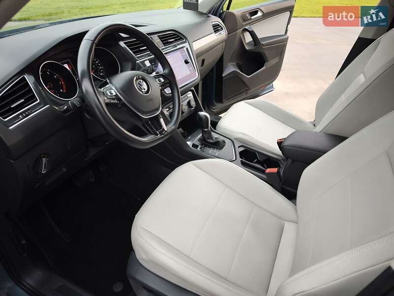 Позашляховик / Кросовер Volkswagen Tiguan Allspace 2019 в Луцьку фото 25 Позашляховик / Кросовер Volkswagen Tiguan Allspace 2019 в Луцьку