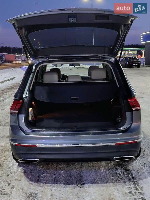 Внедорожник / Кроссовер Volkswagen Tiguan Allspace 2020 в Киеве фото 7 Внедорожник / Кроссовер Volkswagen Tiguan Allspace 2020 в Киеве