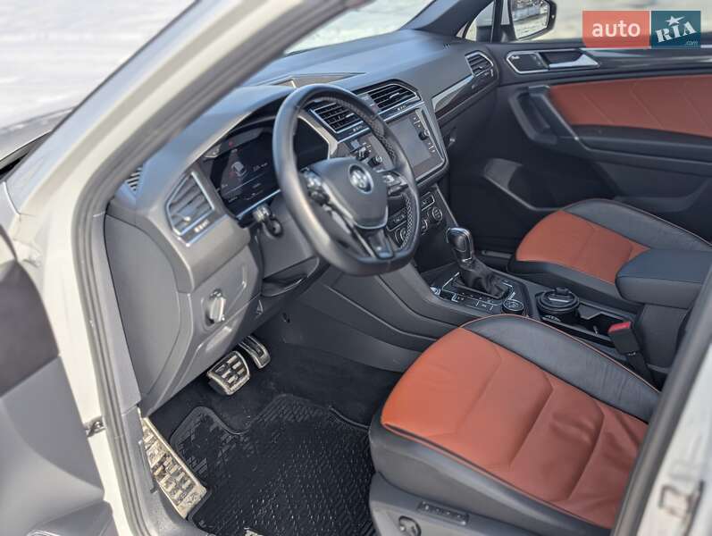 Внедорожник / Кроссовер Volkswagen Tiguan Allspace 2018 в Львове