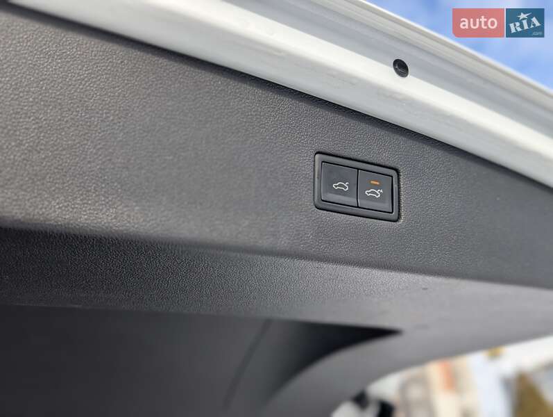 Внедорожник / Кроссовер Volkswagen Tiguan Allspace 2018 в Львове