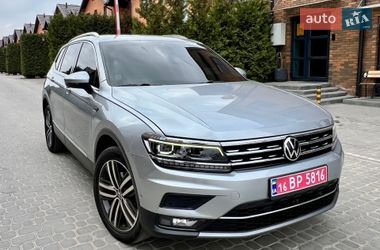 Внедорожник / Кроссовер Volkswagen Tiguan Allspace 2020 в Виннице