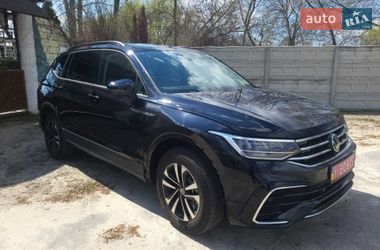 Внедорожник / Кроссовер Volkswagen Tiguan Allspace 2023 в Кременчуге