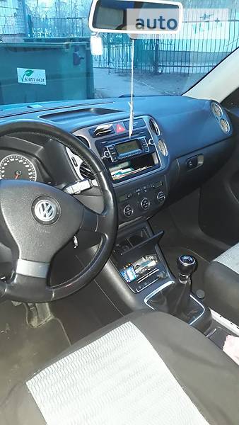 Позашляховик / Кросовер Volkswagen Tiguan 2008 в Звягелі