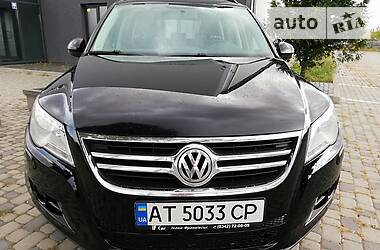 Внедорожник / Кроссовер Volkswagen Tiguan 2009 в Ивано-Франковске