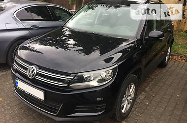 Позашляховик / Кросовер Volkswagen Tiguan 2015 в Львові