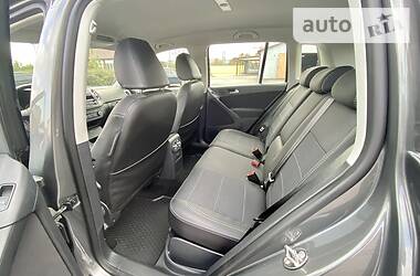 Внедорожник / Кроссовер Volkswagen Tiguan 2012 в Днепре