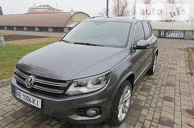 Позашляховик / Кросовер Volkswagen Tiguan 2012 в Дніпрі