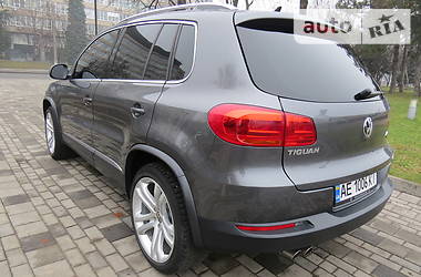 Позашляховик / Кросовер Volkswagen Tiguan 2012 в Дніпрі