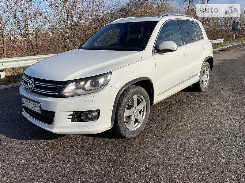 Позашляховик / Кросовер Volkswagen Tiguan 2014 в Львові