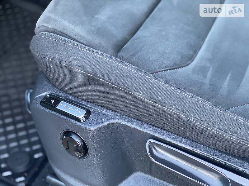 Позашляховик / Кросовер Volkswagen Tiguan 2016 в Рівному