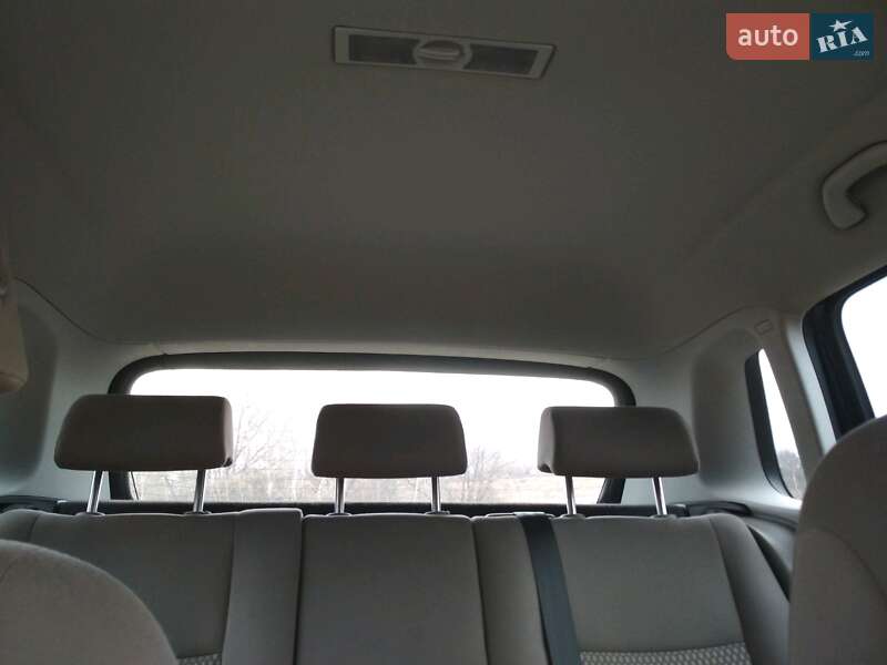 Внедорожник / Кроссовер Volkswagen Tiguan 2010 в Полтаве