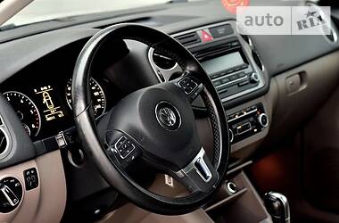 Позашляховик / Кросовер Volkswagen Tiguan 2010 в Львові