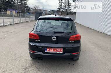 Позашляховик / Кросовер Volkswagen Tiguan 2011 в 