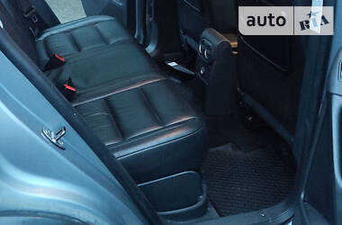 Позашляховик / Кросовер Volkswagen Tiguan 2010 в 