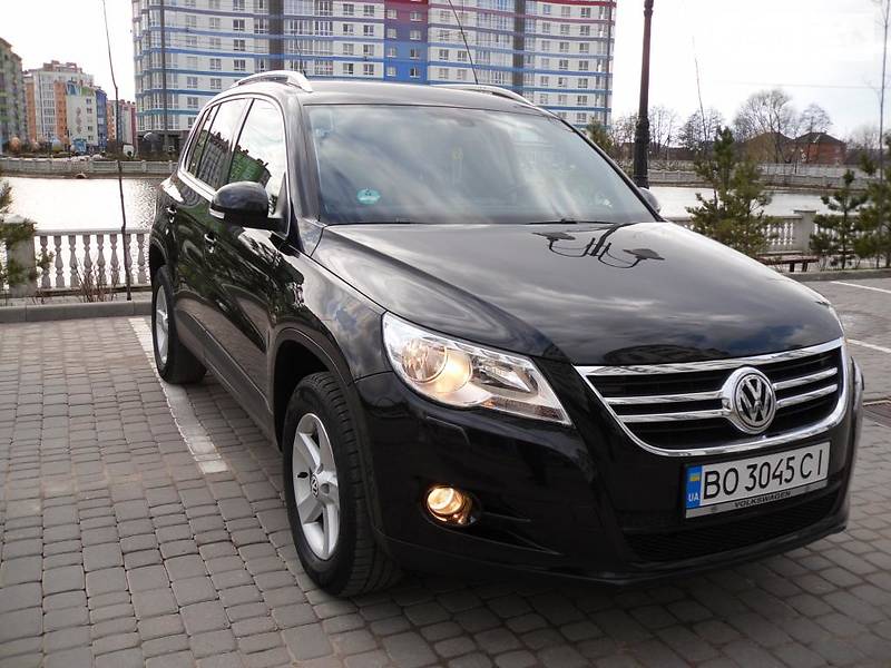 Позашляховик / Кросовер Volkswagen Tiguan 2009 в Івано-Франківську