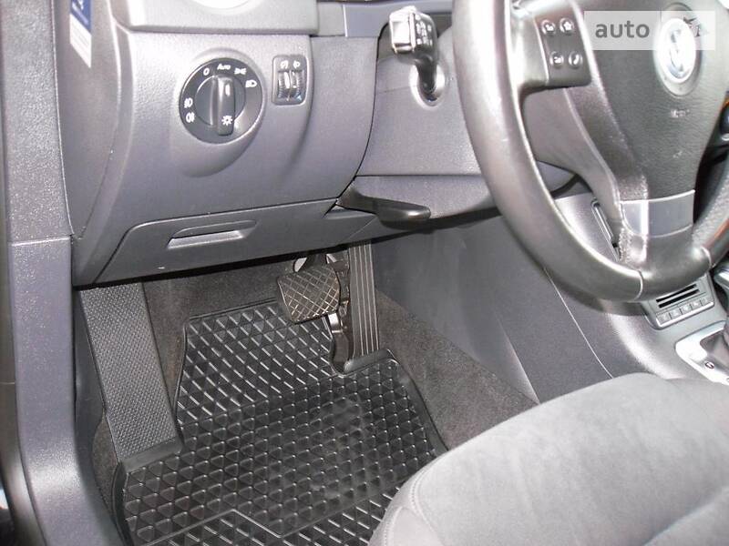 Позашляховик / Кросовер Volkswagen Tiguan 2009 в Івано-Франківську