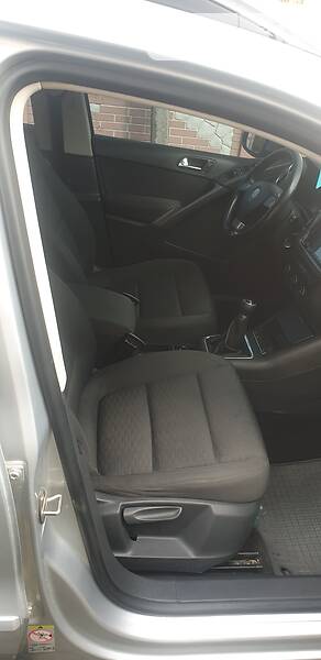Позашляховик / Кросовер Volkswagen Tiguan 2008 в Чернівцях