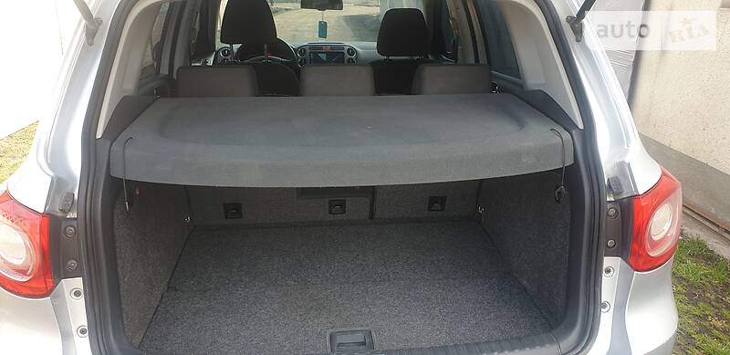 Позашляховик / Кросовер Volkswagen Tiguan 2008 в Чернівцях