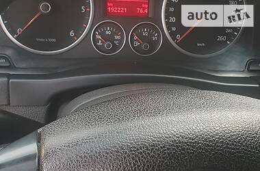 Позашляховик / Кросовер Volkswagen Tiguan 2008 в 